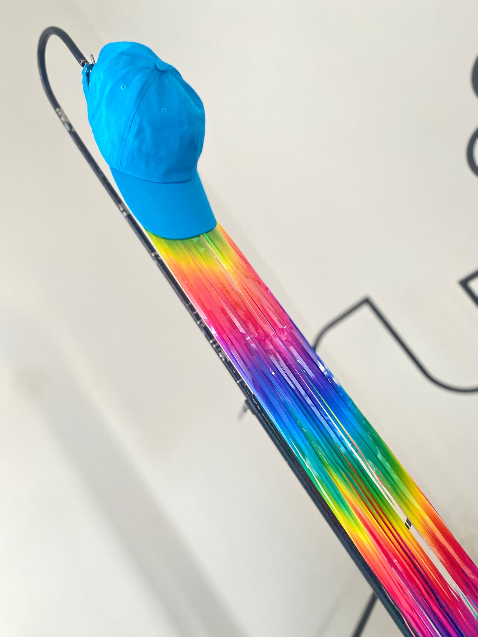GORRA EDICIÓN MES DEL ORGULLO🏳️‍🌈🏳️‍⚧️