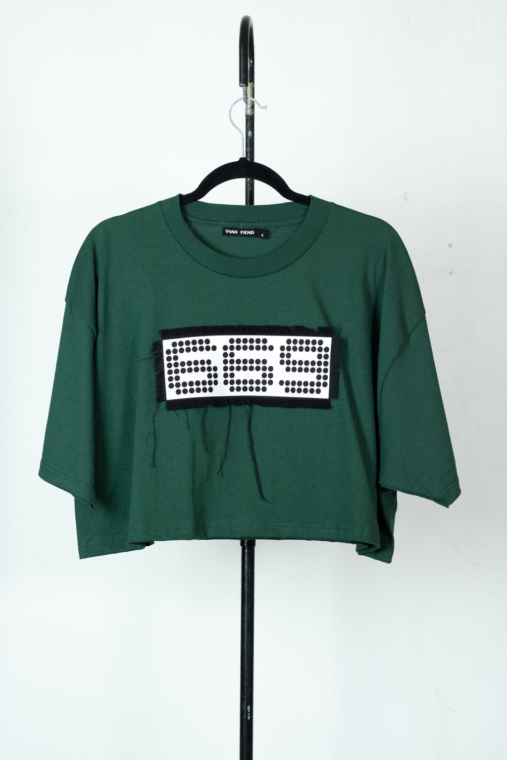 CROP TOP 669 LCD SCREEN